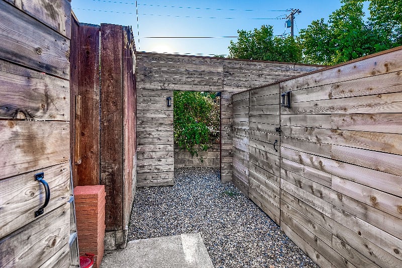 Furnished Finder property 583134_1 photo 16