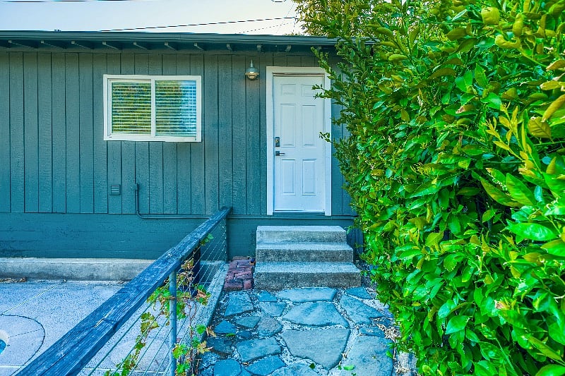Furnished Finder property 583134_1 photo 18