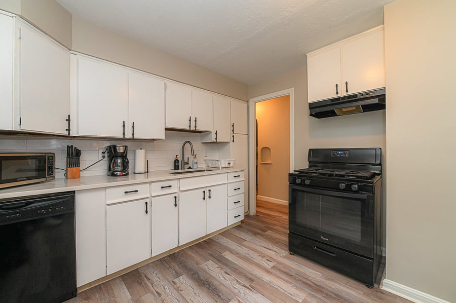 Furnished Finder property 583151_1 photo 11
