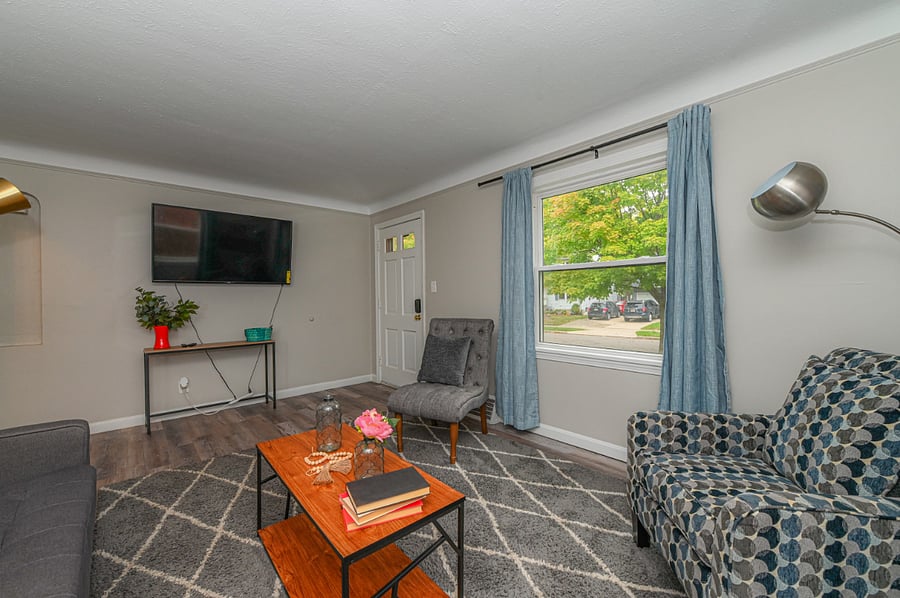 Furnished Finder property 583151_1 photo 8