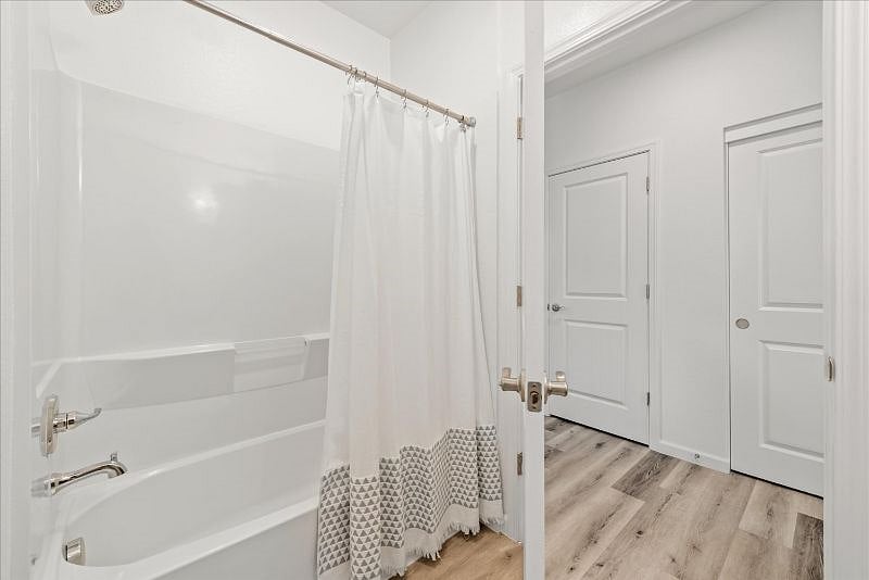 Furnished Finder property 583171_1 photo 20