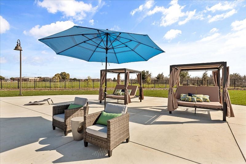 Furnished Finder property 583171_1 photo 36