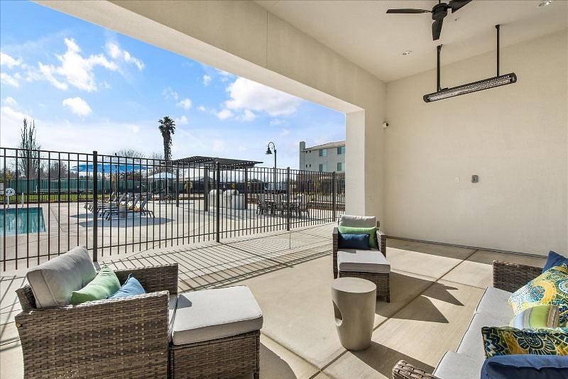 Furnished Finder property 583171_1 photo 42