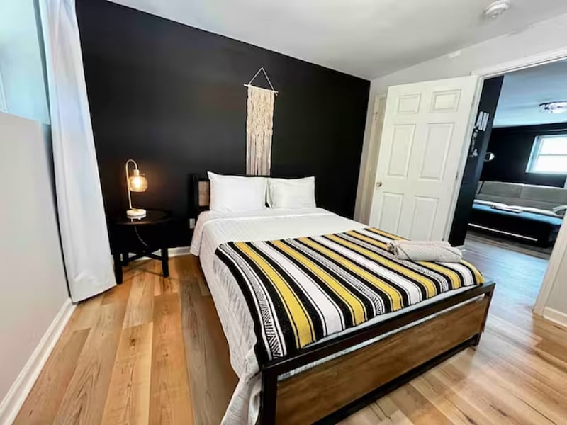 Furnished Finder property 583172_1 photo 25