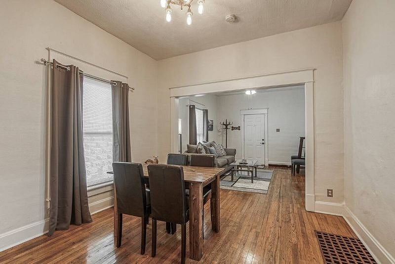 Furnished Finder property 583174_1 photo 3