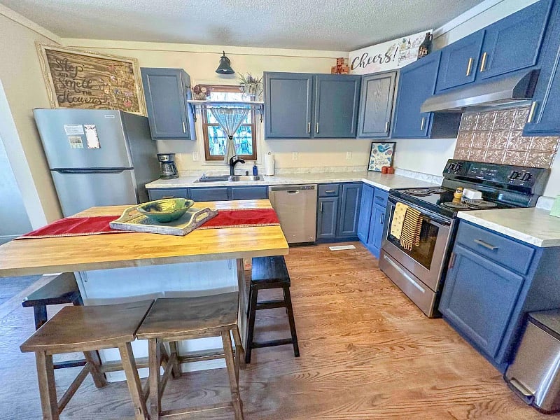 Furnished Finder property 583177_1 photo 9