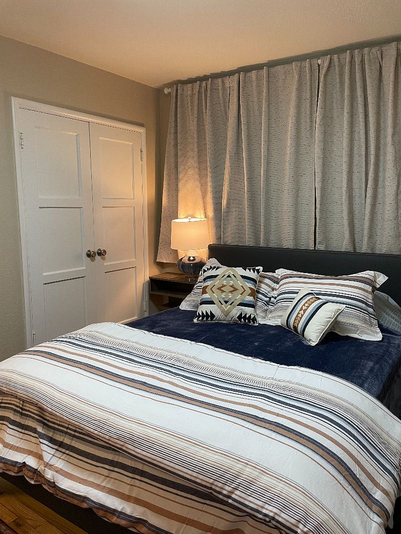 Furnished Finder property 583196_1 photo 25