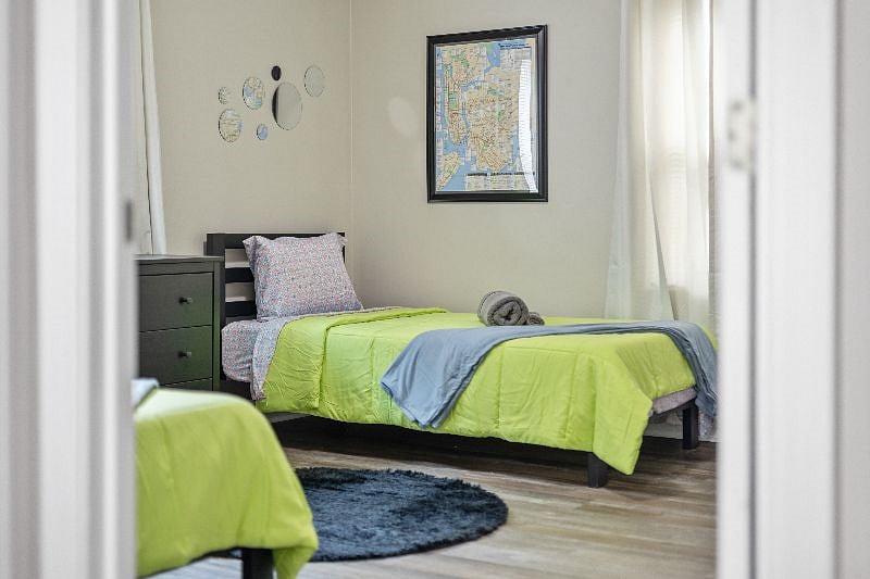 Furnished Finder property 583202_1 photo 14