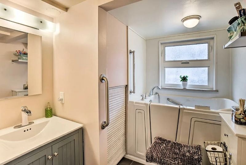 Furnished Finder property 583228_1 photo 11