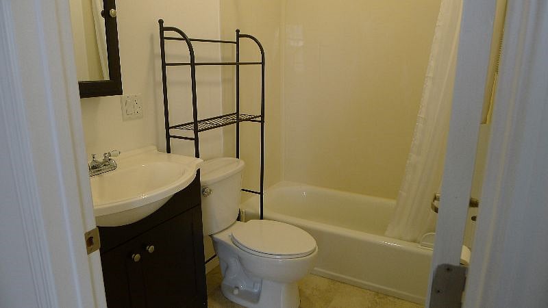 Furnished Finder property 583238_1 photo 13