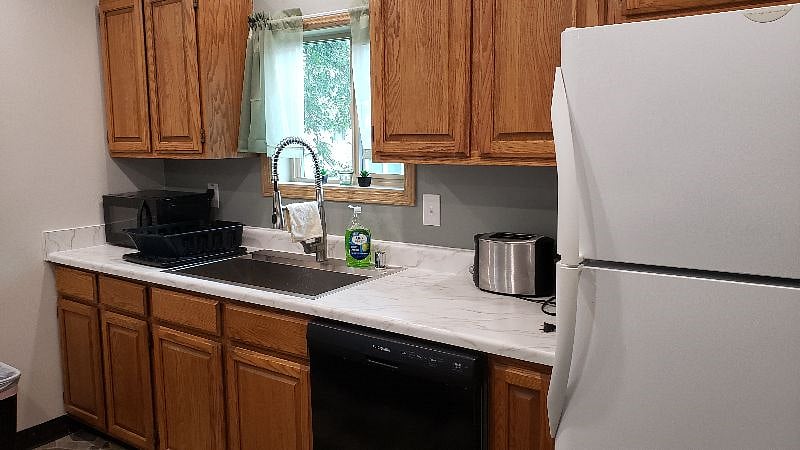 Furnished Finder property 583259_1 photo 4