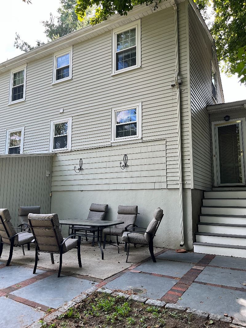Furnished Finder property 583263_1 photo 10