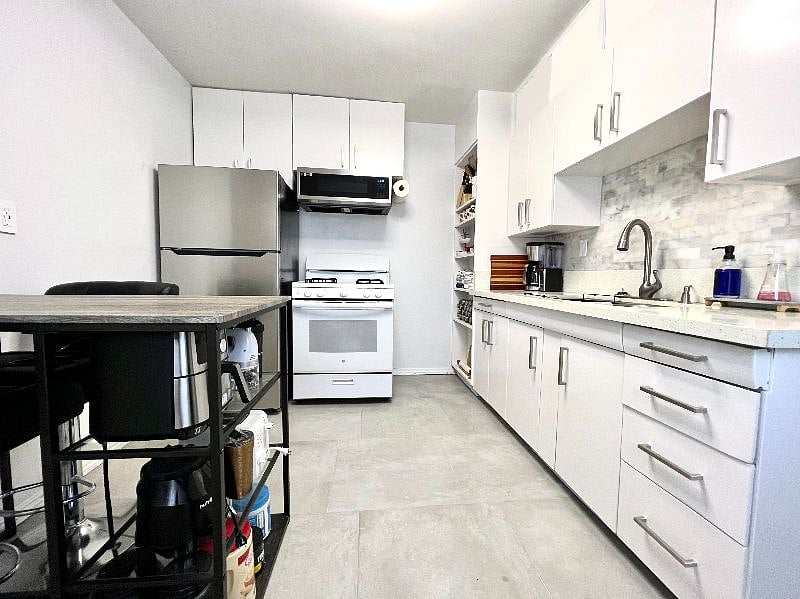 Furnished Finder property 583299_1 photo 3