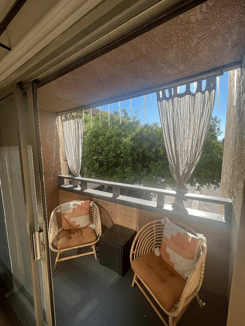 Bright, sunny and breezy balcony to enjoy your morning coffee. Watch amazing sunsets from here after a long day of work .