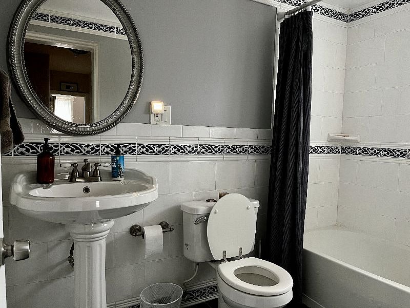 Furnished Finder property 583326_1 photo 7