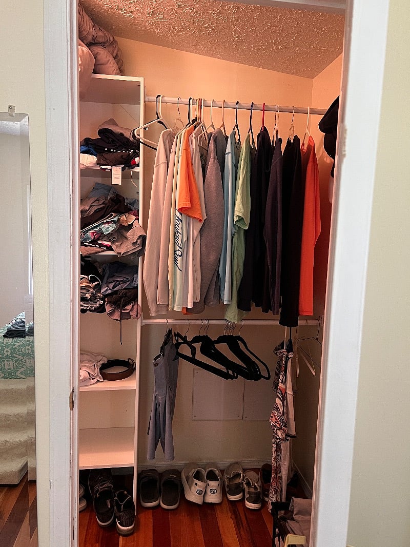 walk in closet in master 