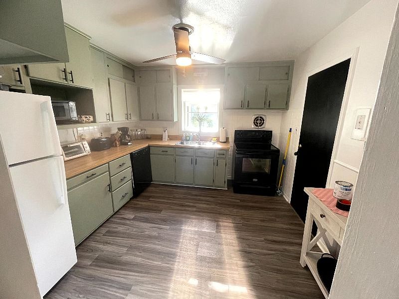 Furnished Finder property 583362_1 photo 22