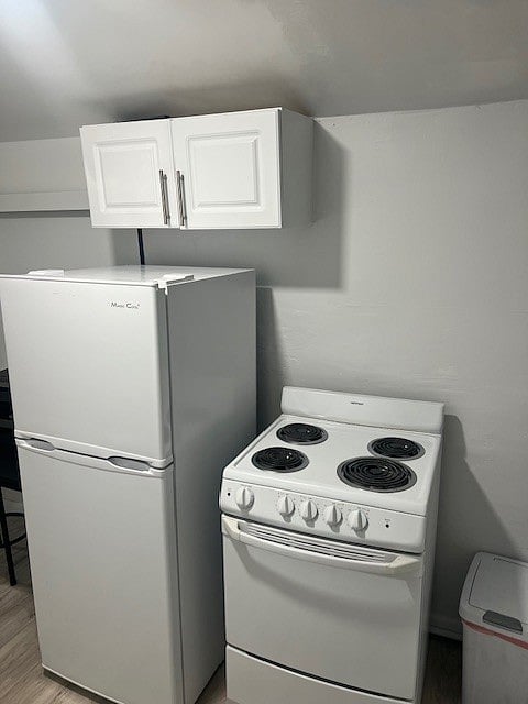 Furnished Finder property 583370_1 photo 11