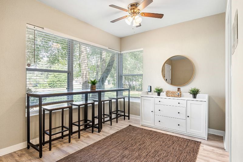 Furnished Finder property 583408_1 photo 7