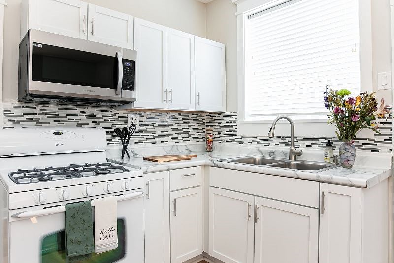 Furnished Finder property 583424_1 photo 11