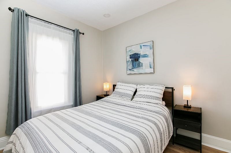 Furnished Finder property 583424_1 photo 9