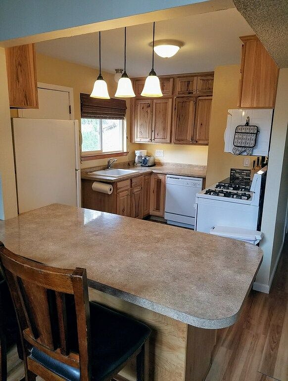 Furnished Finder property 583437_1 photo 11