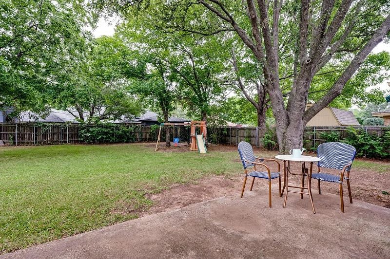 Furnished Finder property 583445_1 photo 10