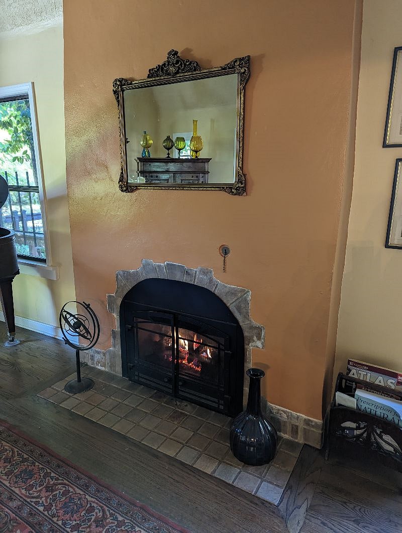 Gas fireplace with remote