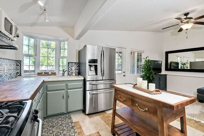 Furnished Finder property 583578_1 photo 10