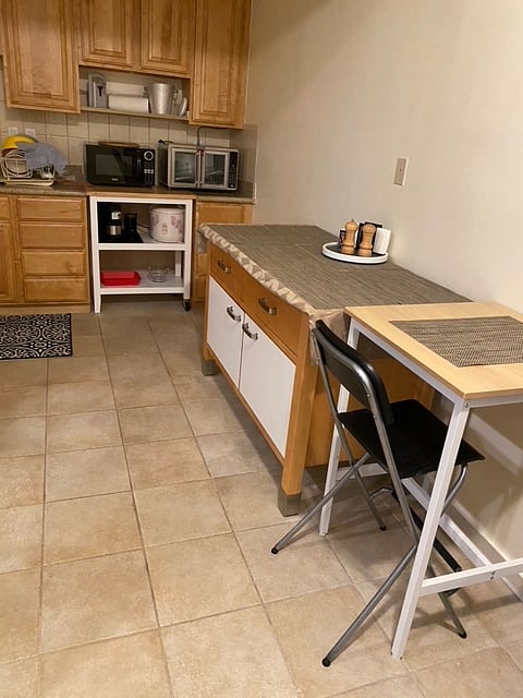 Furnished Finder property 583582_1 photo 12