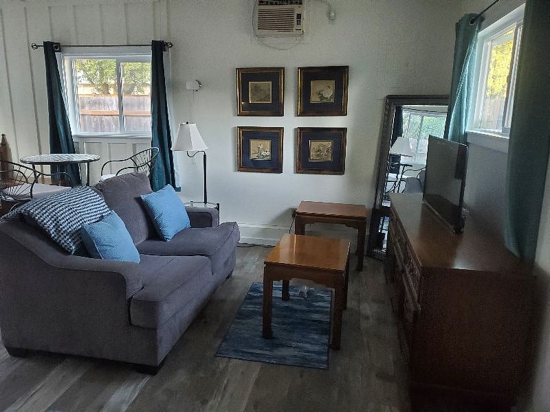 Furnished Finder property 583650_1 photo 4