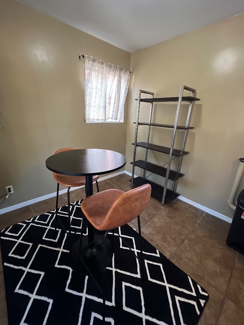 Furnished Finder property 583672_1 photo 3