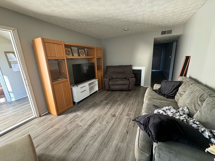 Furnished Finder property 583673_1 photo 11