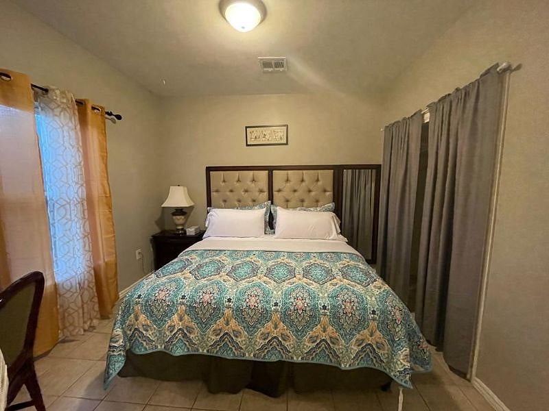 Furnished Finder property 583694_1 photo 27