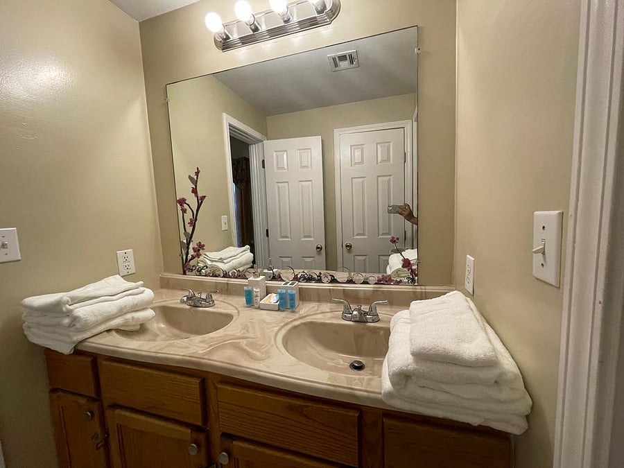 Furnished Finder property 583694_2 photo 8