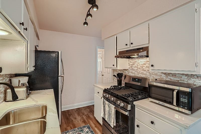 Furnished Finder property 583710_1 photo 17