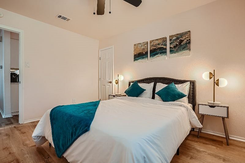 Furnished Finder property 583710_1 photo 20
