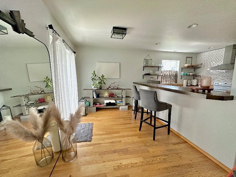 Furnished Finder property 583737_1 photo 2