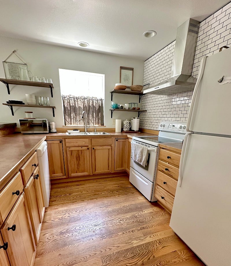 Furnished Finder property 583737_1 photo 3