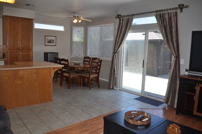 Furnished Finder property 583757_2 photo 8