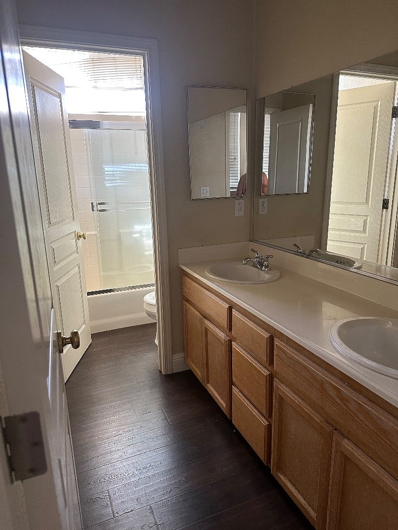 Furnished Finder property 583762_1 photo 3