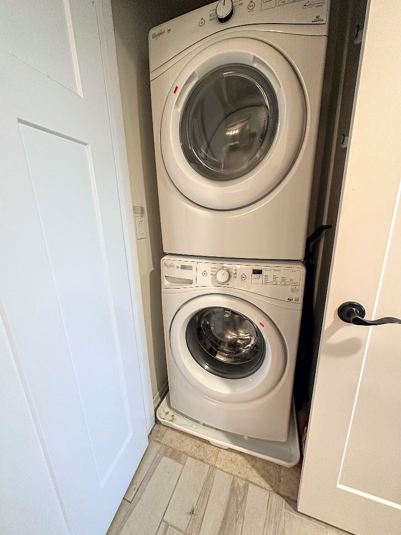 In Unit Washer/Dryer