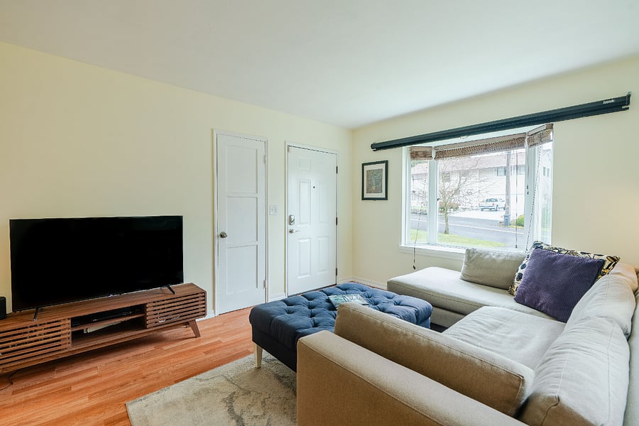 Furnished Finder property 583787_1 photo 3