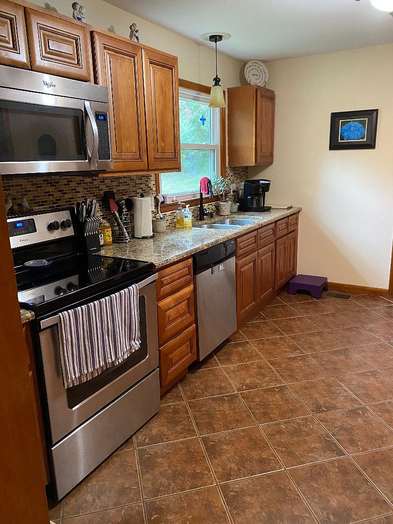 Furnished Finder property 583818_1 photo 7