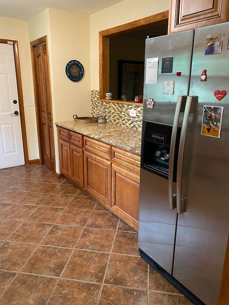 Furnished Finder property 583818_1 photo 8