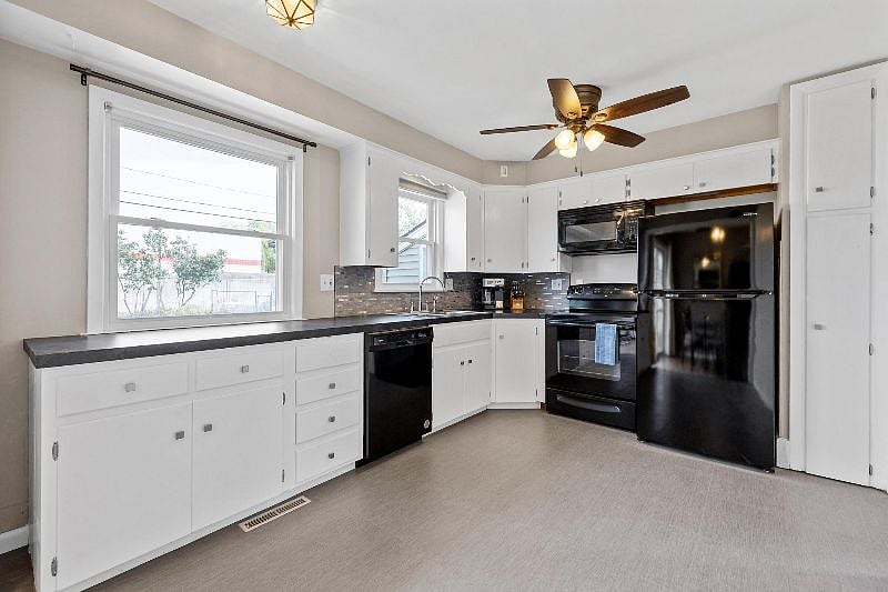 Furnished Finder property 583823_1 photo 9