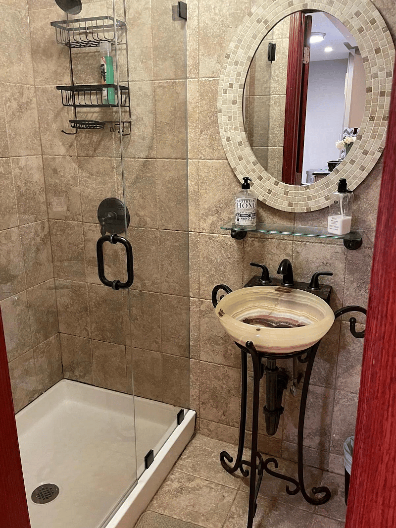 Full bathroom