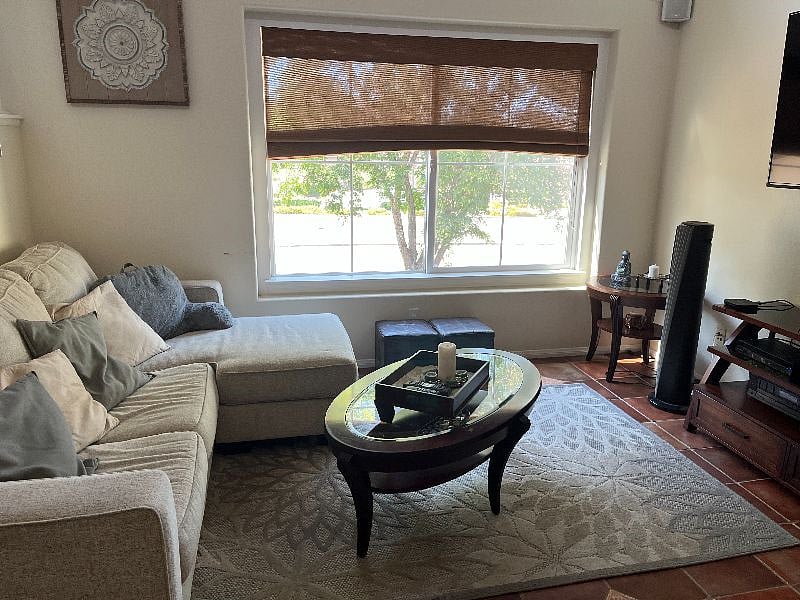 Furnished Finder property 583840_1 photo 4