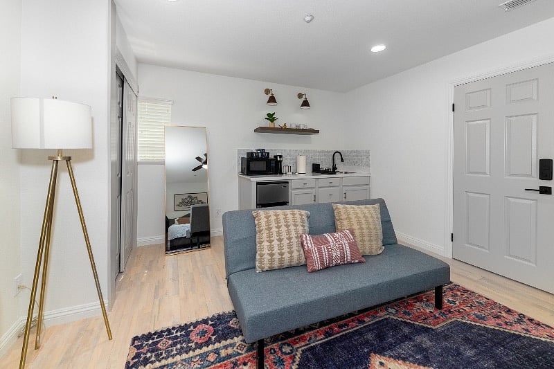 Furnished Finder property 583875_1 photo 5
