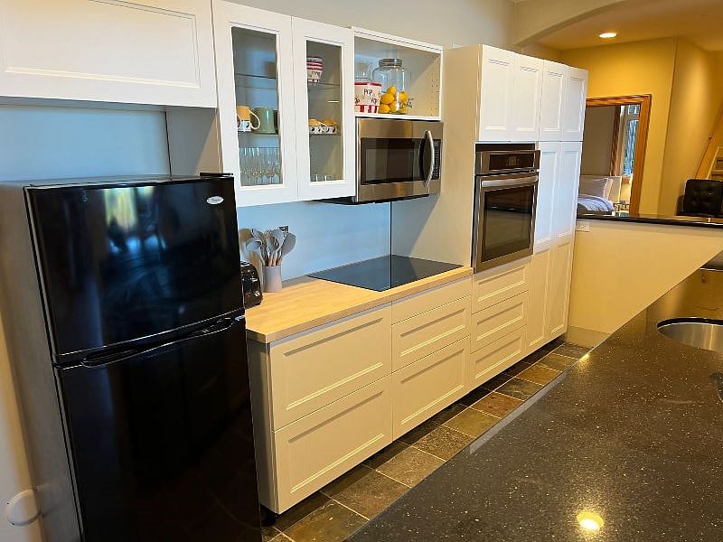 Furnished Finder property 583877_1 photo 6